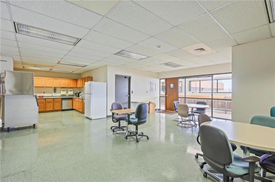 Break room and kitchenette